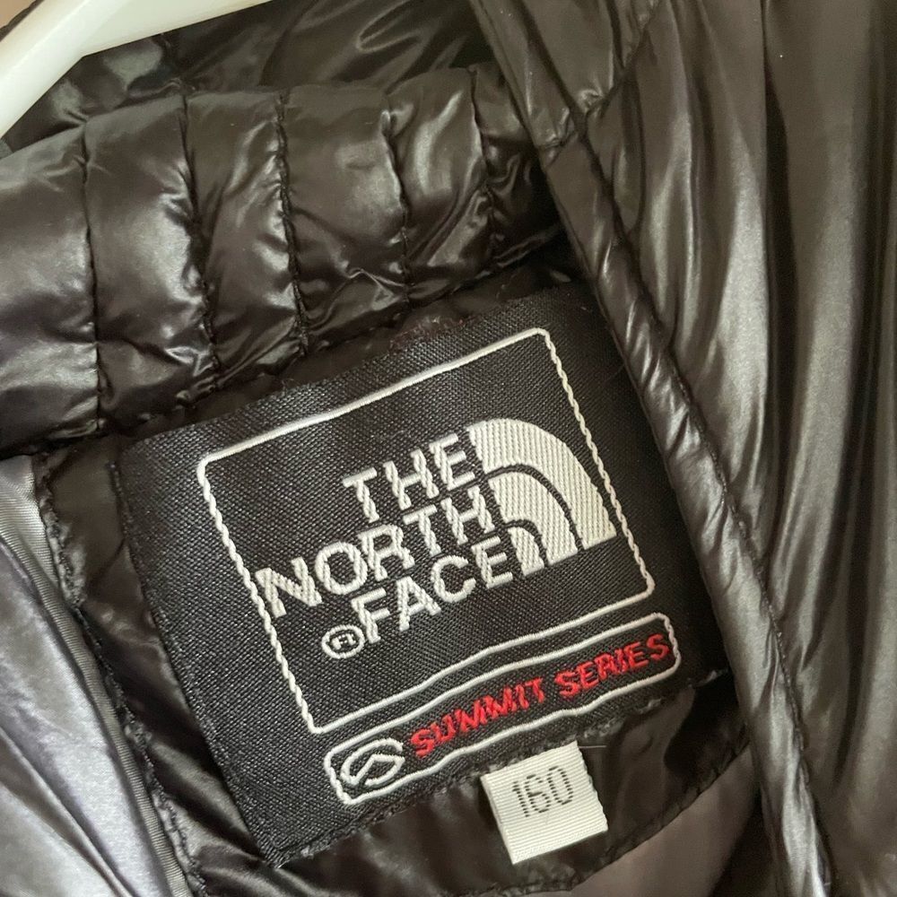 North Face jacket - Picture 4 of 4